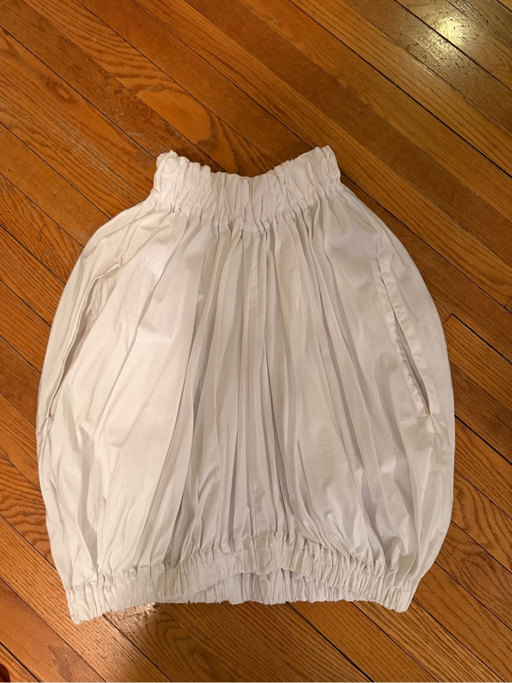 Comme des garçons Women's White Bubble Midi Skirt - Classic Elastic Waist
